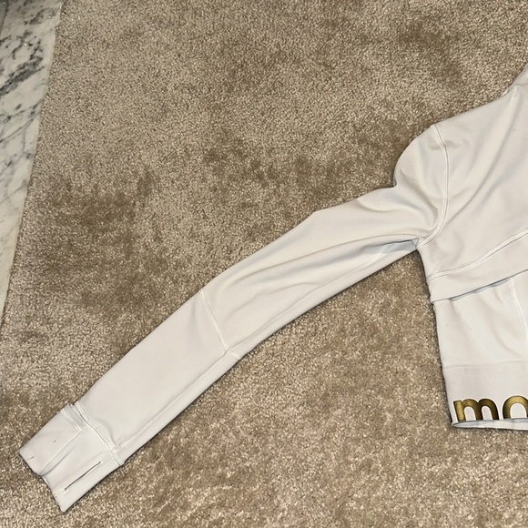 🦄✨RARE✨ Lululemon Define Jacket Cropped *Gold Size 6 *Special Edition Off White - Picture 14 of 16